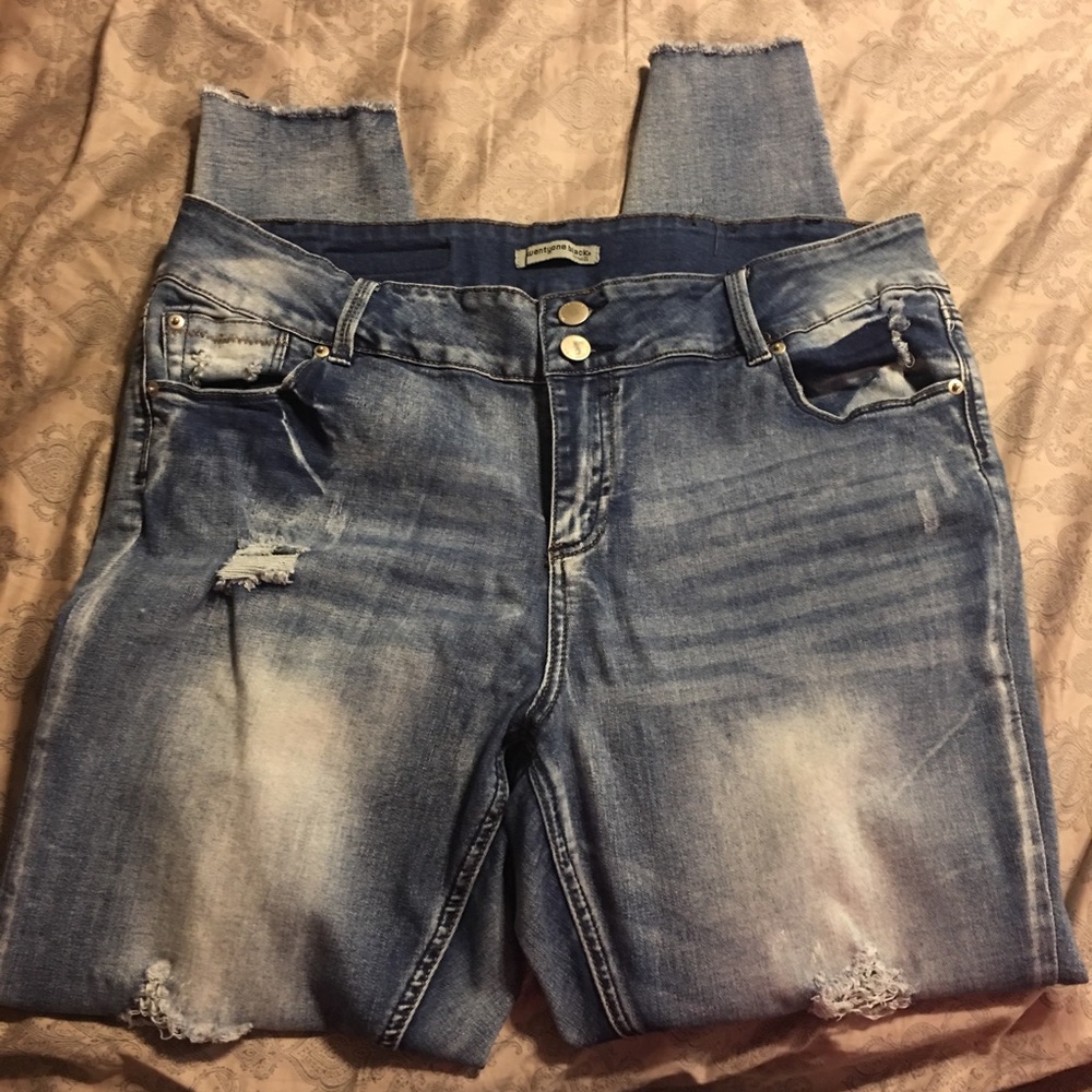 Plus Size Skinny Jeans